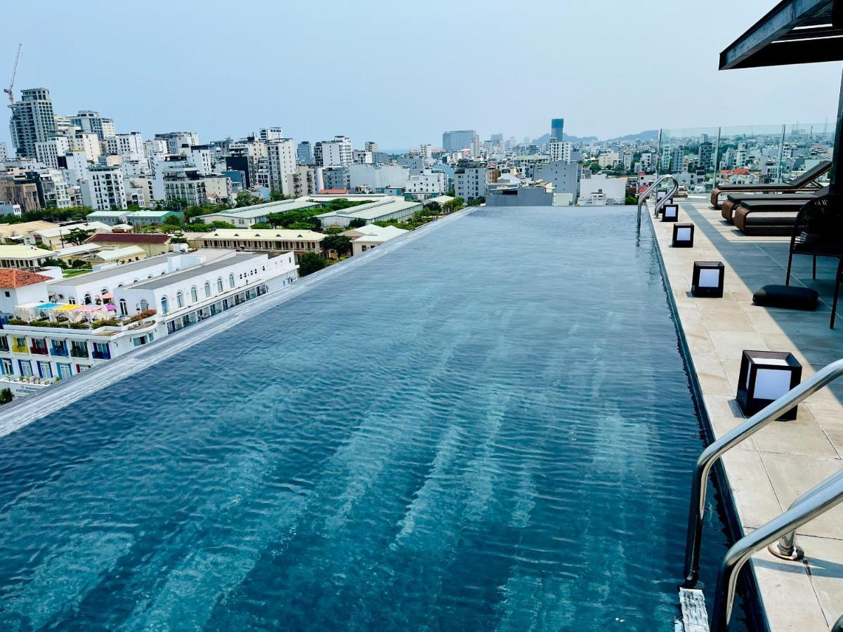 Estrella Boutique Hotel ダナン市 エクステリア 写真