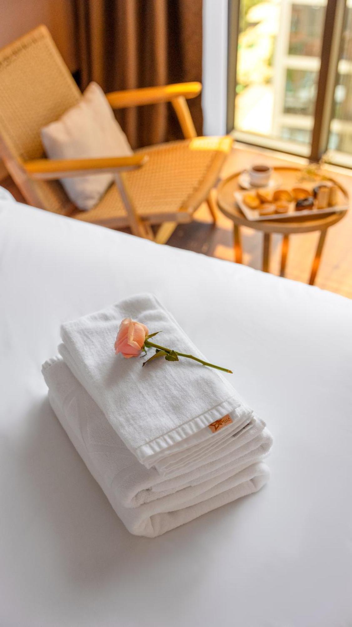 Estrella Boutique Hotel ダナン市 エクステリア 写真