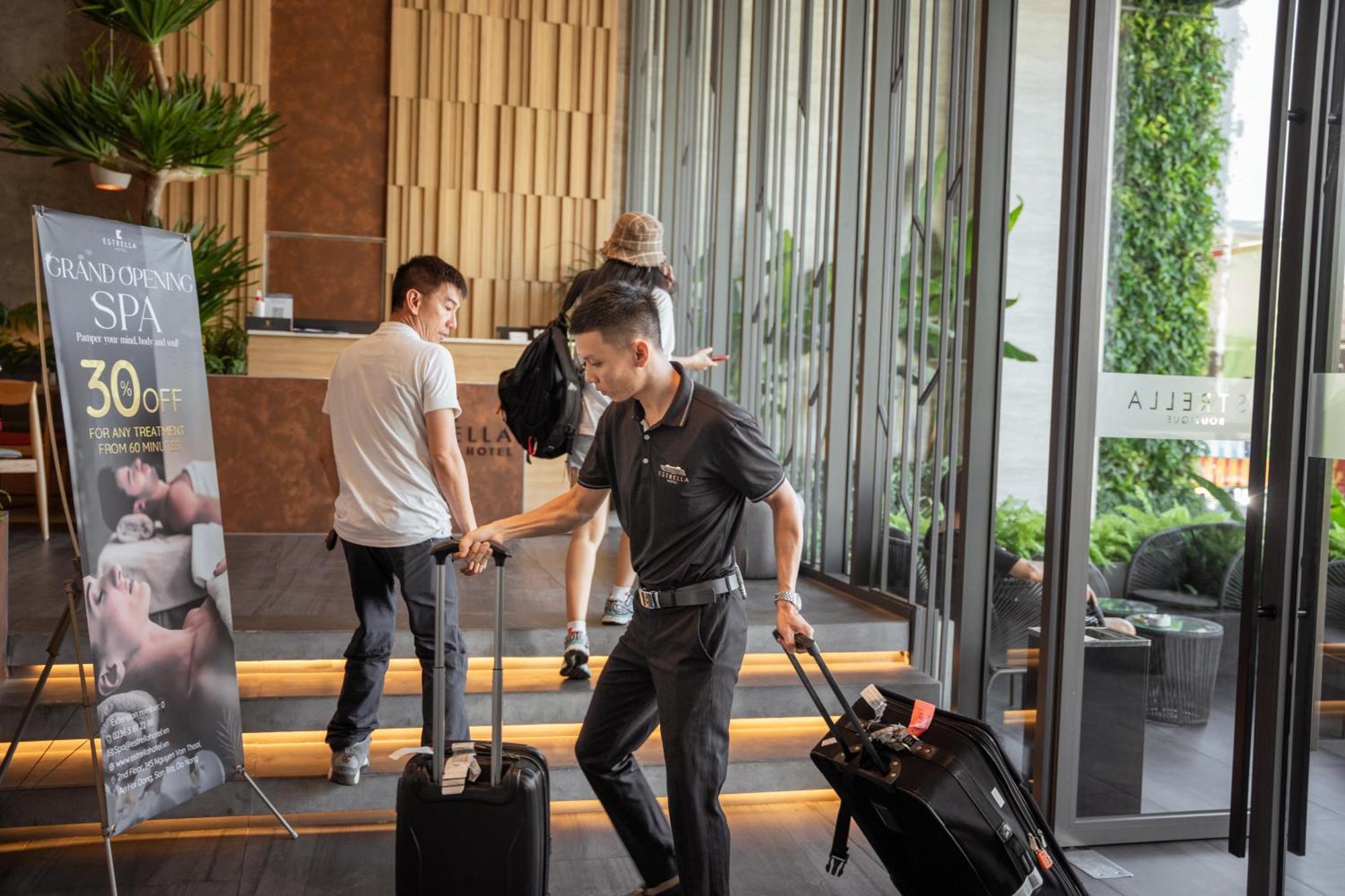 Estrella Boutique Hotel ダナン市 エクステリア 写真